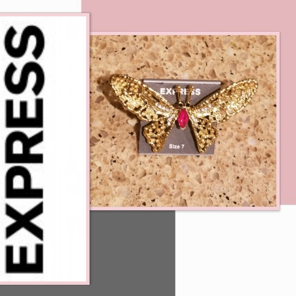 🦋 Butterfly Ring - Picture 1 of 2